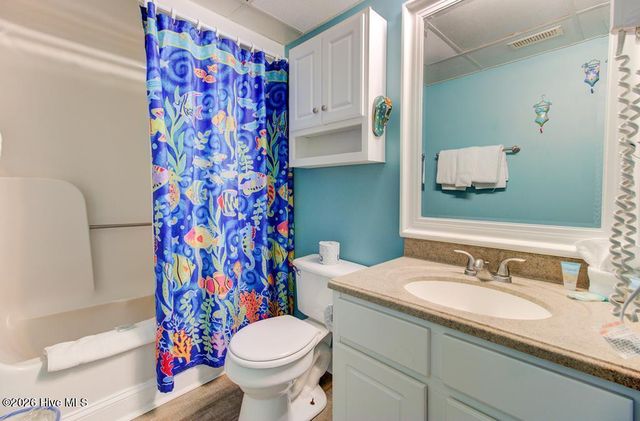 1615 Lake Park Boulevard S Unit 612, Carolina Beach, NC 28428