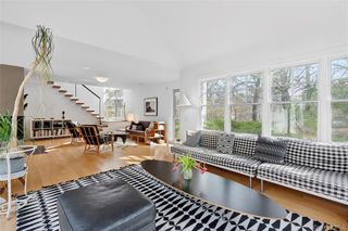 54 Gardiner Drive, Amagansett, NY 11930