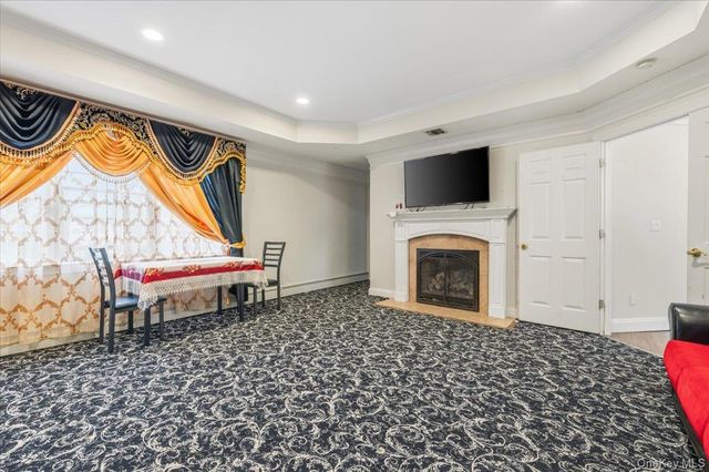 21 Astor Avenue, Saint James, NY 11780