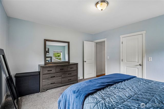 16208 48th Avenue W, Edmonds, WA 98026