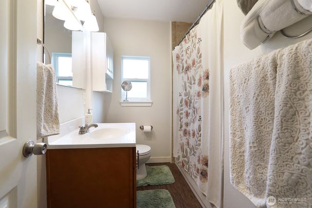 16208 48th Avenue W, Edmonds, WA 98026