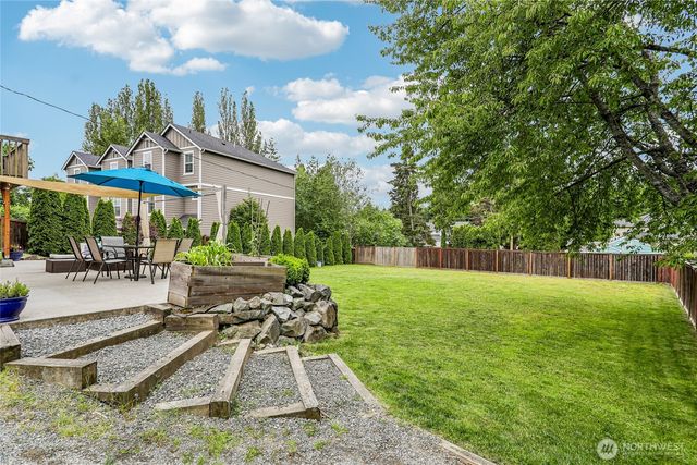 16208 48th Avenue W, Edmonds, WA 98026