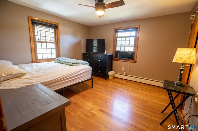 33 Spruce Drive, East Hartford, CT 06118