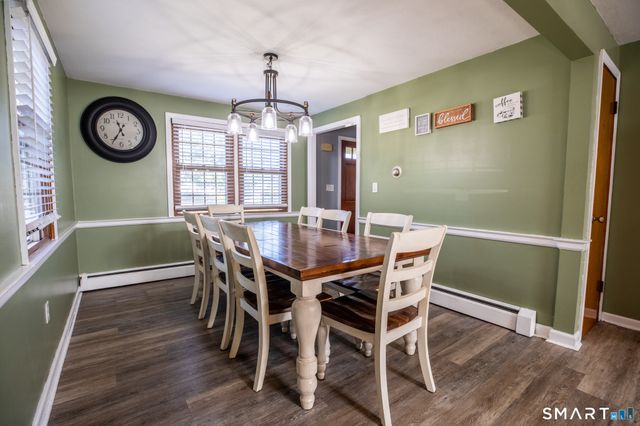 33 Spruce Drive, East Hartford, CT 06118