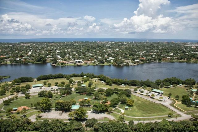 2001 NW 1st Avenue, Delray Beach, FL 33444