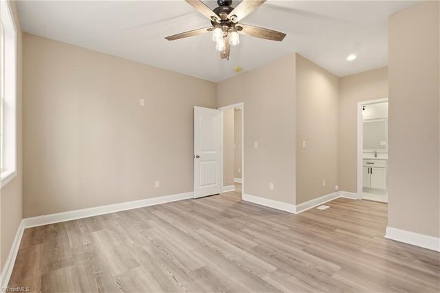 3546 Riverside Drive, Greensboro, NC 27406