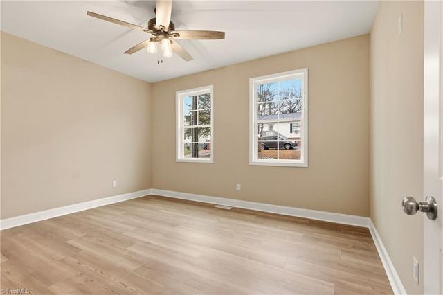 3546 Riverside Drive, Greensboro, NC 27406