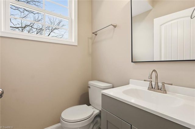 3546 Riverside Drive, Greensboro, NC 27406