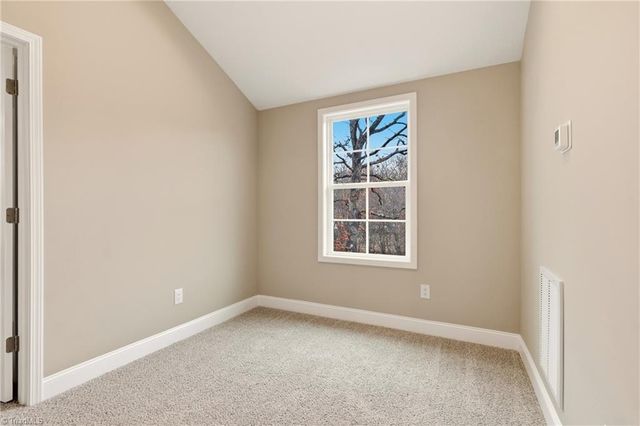 3546 Riverside Drive, Greensboro, NC 27406