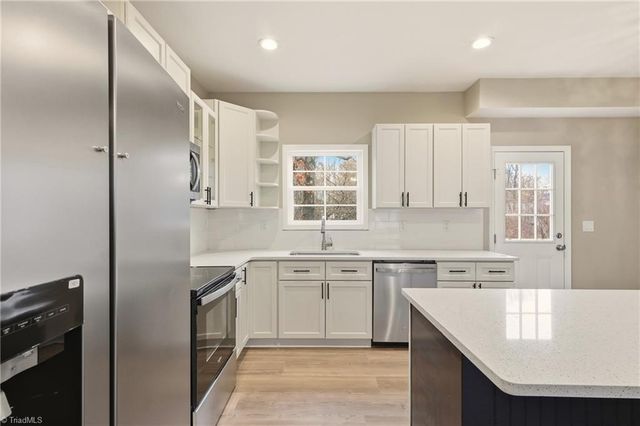 3546 Riverside Drive, Greensboro, NC 27406