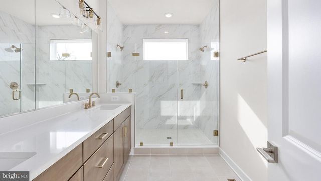 44588 STRABANE TER, Ashburn, VA 20147