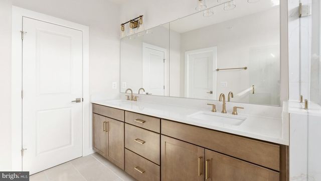 44588 STRABANE TER, Ashburn, VA 20147