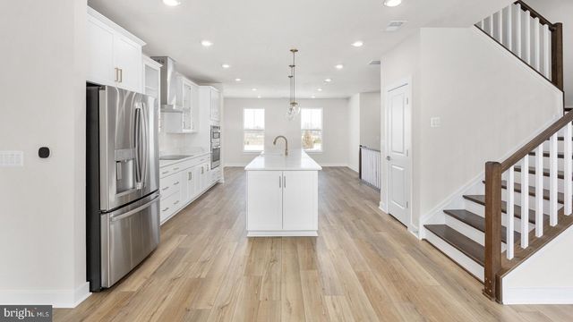 44588 STRABANE TER, Ashburn, VA 20147