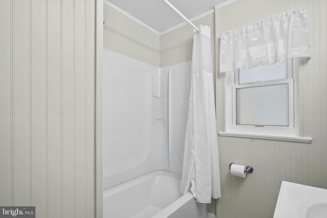 50 CLAY VALLEY RD, Fleetwood, PA 19522