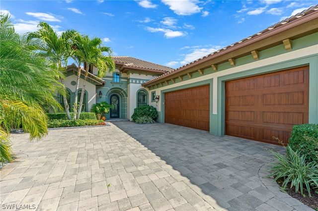 6818 Canwick Cove CIR, Naples, FL 34113