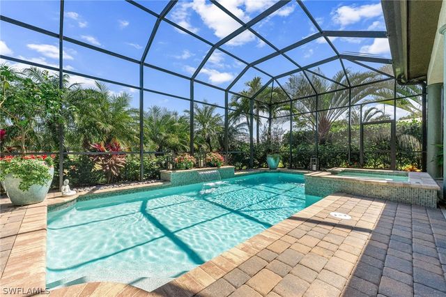 6818 Canwick Cove CIR, Naples, FL 34113