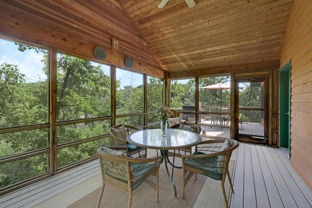 502 Shoreline Drive, Wayzata, MN 55391