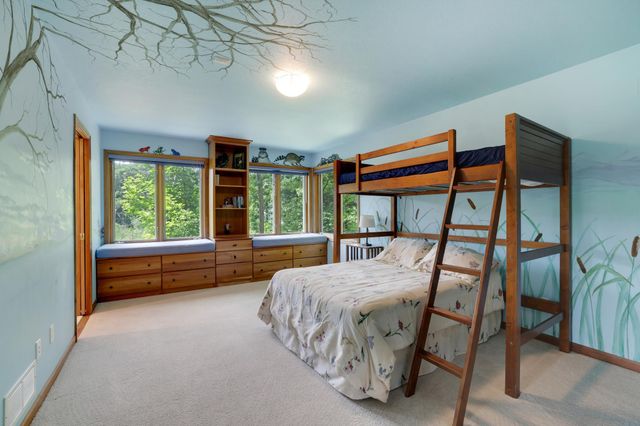502 Shoreline Drive, Wayzata, MN 55391