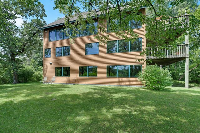 502 Shoreline Drive, Wayzata, MN 55391