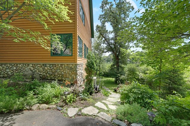 502 Shoreline Drive, Wayzata, MN 55391