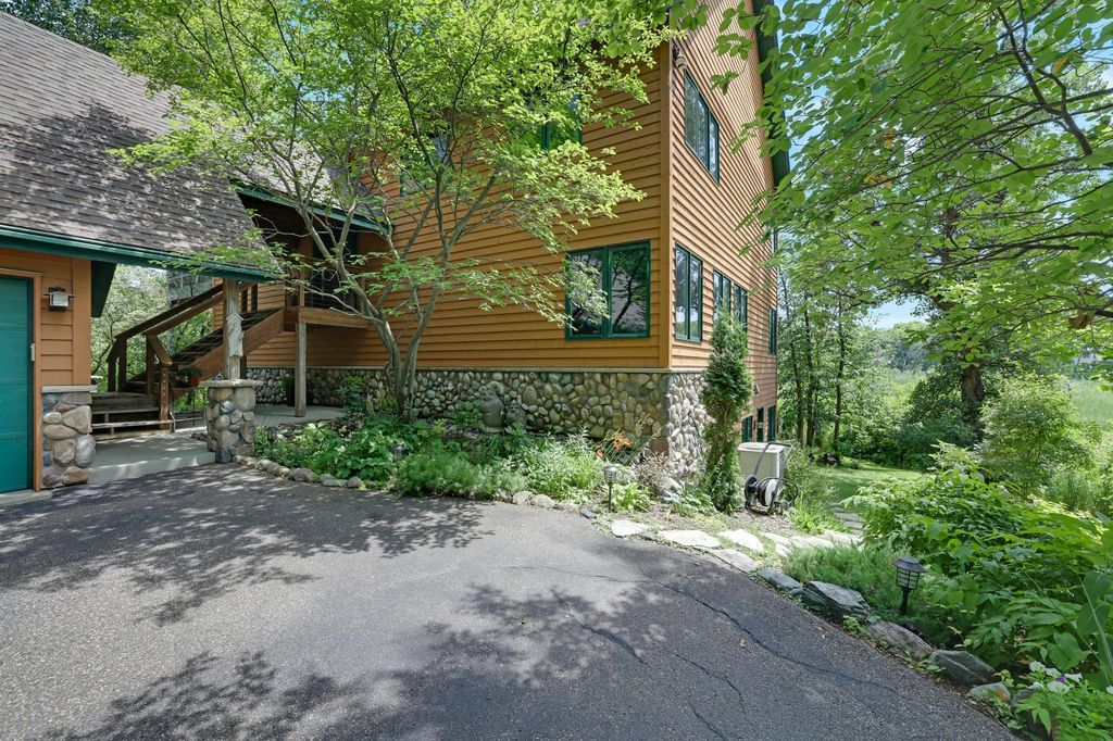 502 Shoreline Drive, Wayzata, MN 55391 — photo 2