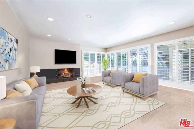 16617 Park Lane Circle, Los Angeles, CA 90049