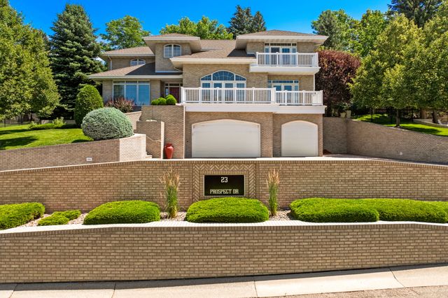 23 Prospect Drive, Great Falls, MT 59405