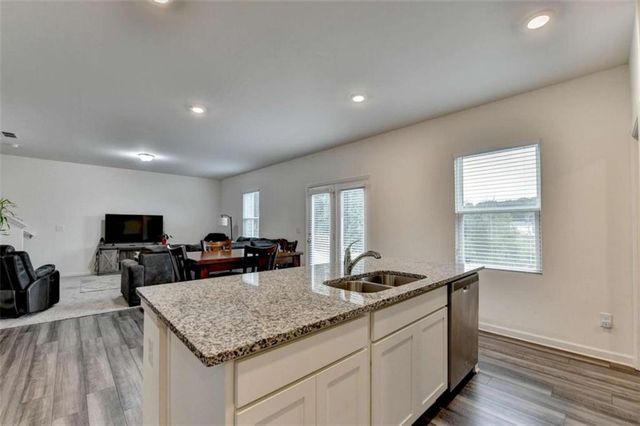 415 Knightsbridge Lane, Winder, GA 30680
