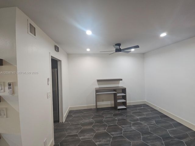 11696 NW 20th Drive 11696, Coral Springs, FL 33071