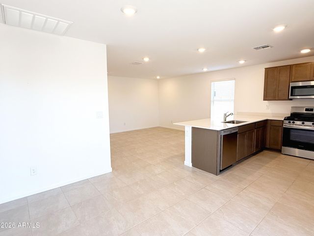 32300 N Hermon Road, San Tan Valley, AZ 85143