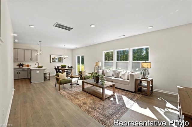 678 Mint Hill Circle 57, Winston-salem, NC 27106