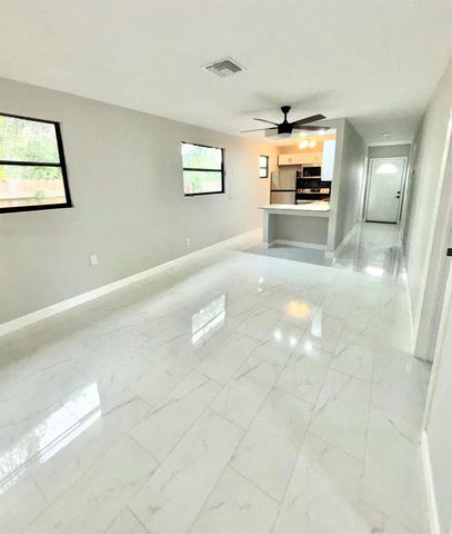 801 Central Avenue, Stuart, FL 34994