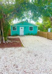 801 Central Avenue, Stuart, FL 34994
