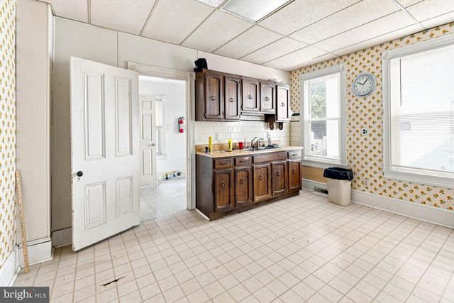 517 LECONEY AVE, Palmyra, NJ 08065