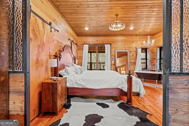 976 Salem Church Road, Carrollton, GA 30117