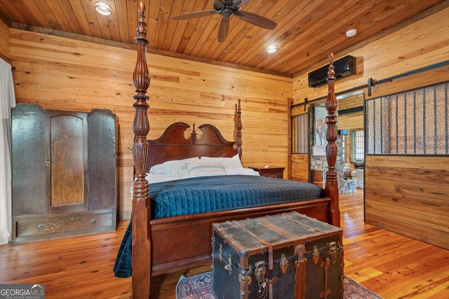 976 Salem Church Road, Carrollton, GA 30117