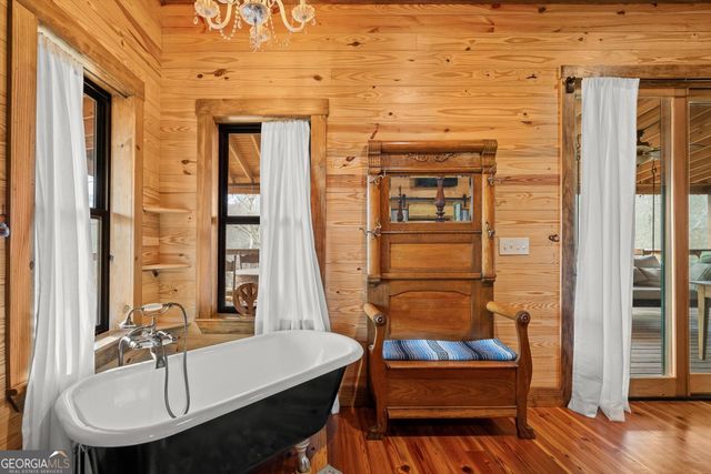 976 Salem Church Road, Carrollton, GA 30117