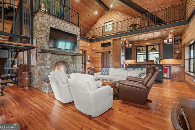 976 Salem Church Road, Carrollton, GA 30117