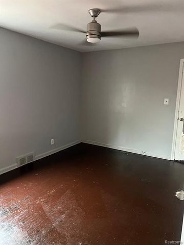 15758 Hubbell Street, Detroit, MI 48227