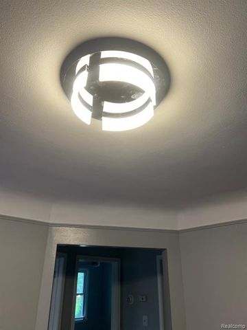 15758 Hubbell Street, Detroit, MI 48227