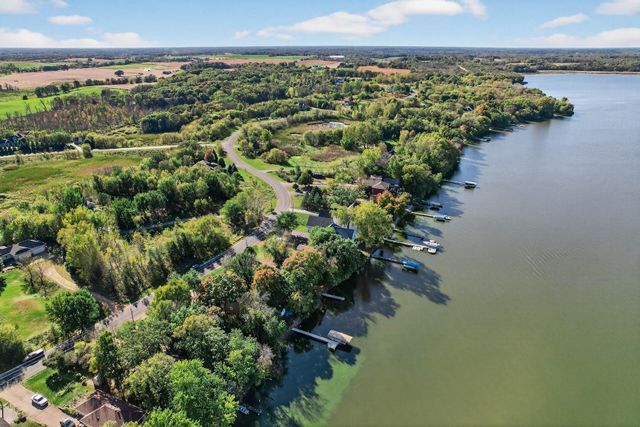 4648 S Lake Sarah Drive, Maple Plain, MN 55359