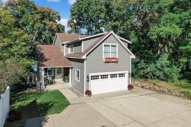 4648 S Lake Sarah Drive, Maple Plain, MN 55359