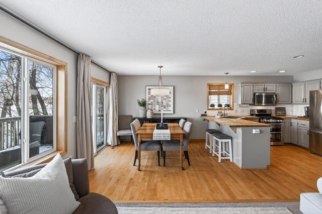 4648 S Lake Sarah Drive, Maple Plain, MN 55359