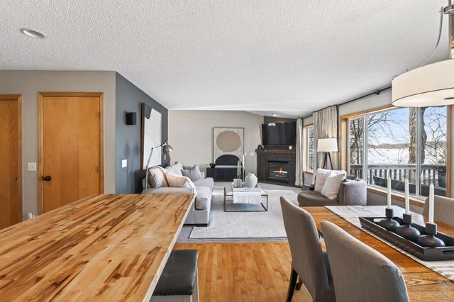 4648 S Lake Sarah Drive, Maple Plain, MN 55359