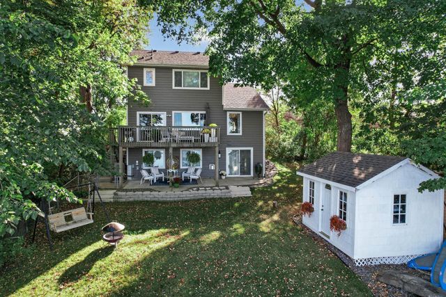 4648 S Lake Sarah Drive, Maple Plain, MN 55359