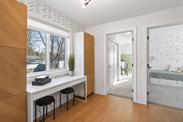 4648 S Lake Sarah Drive, Maple Plain, MN 55359