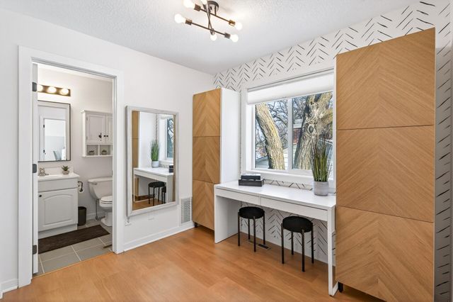 4648 S Lake Sarah Drive, Maple Plain, MN 55359