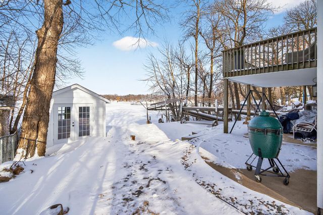 4648 S Lake Sarah Drive, Maple Plain, MN 55359