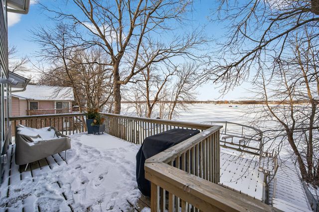 4648 S Lake Sarah Drive, Maple Plain, MN 55359