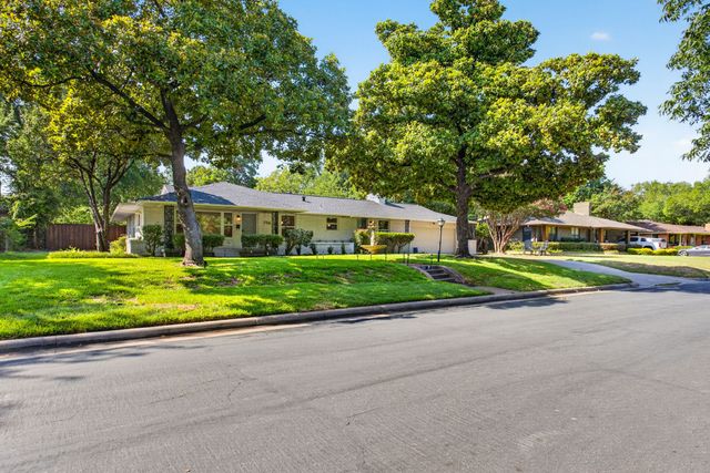 716 Mayrant Drive, Dallas, TX 75224